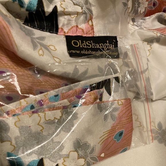 NEW Silky Kimono Robe - Picture 7 of 7